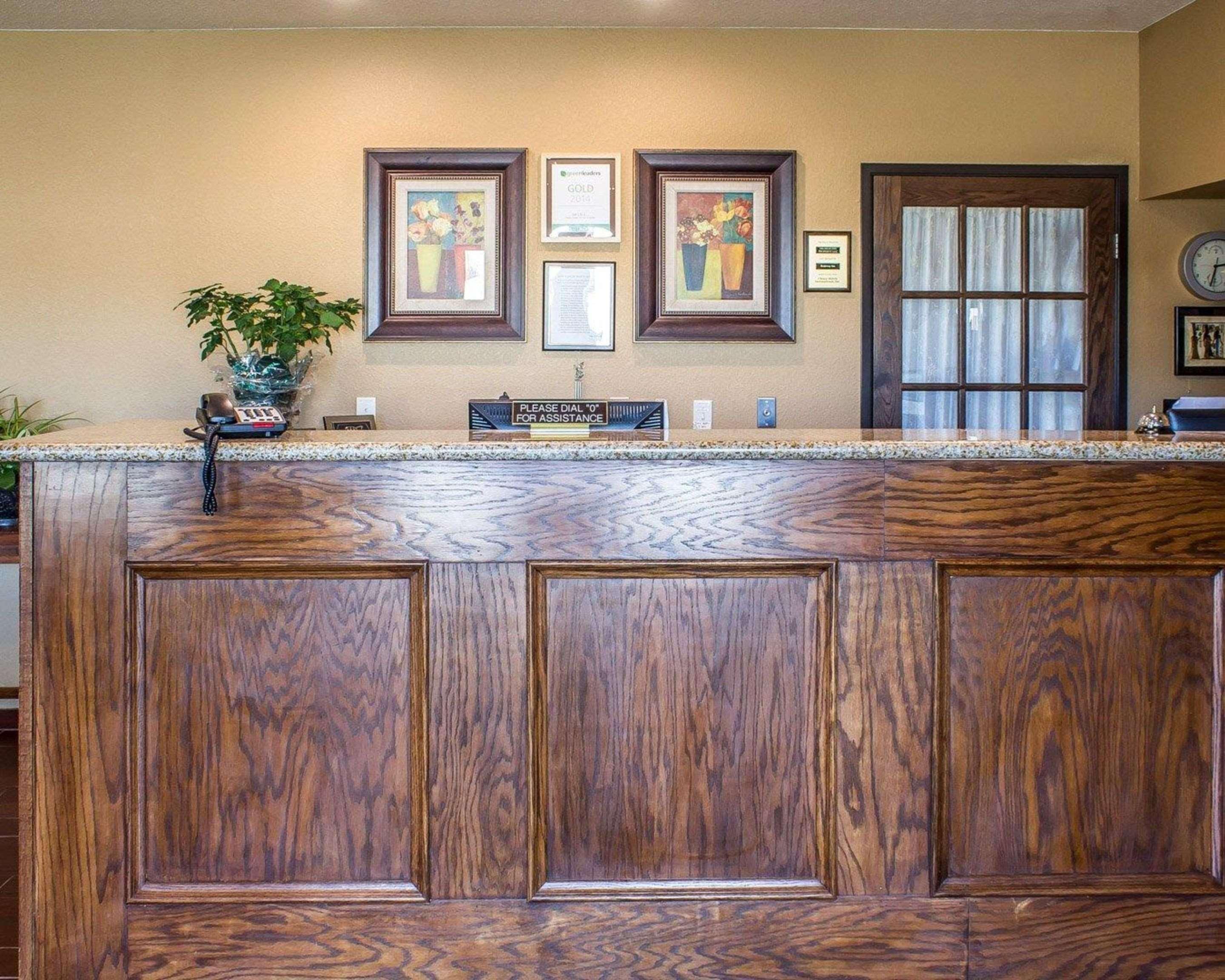Rodeway Inn & Suites Near Okoboji Lake Milford Екстер'єр фото