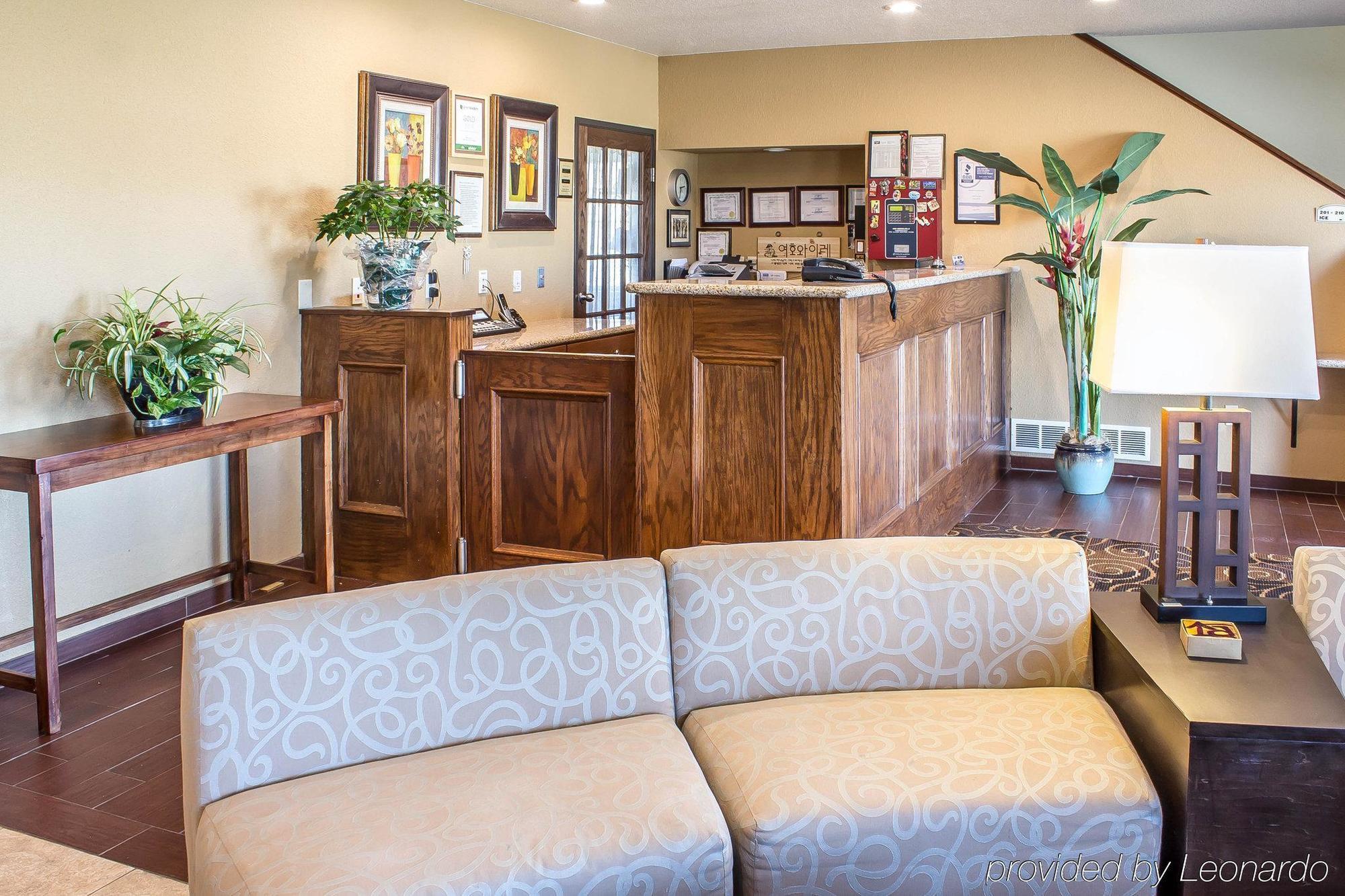 Rodeway Inn & Suites Near Okoboji Lake Milford Екстер'єр фото