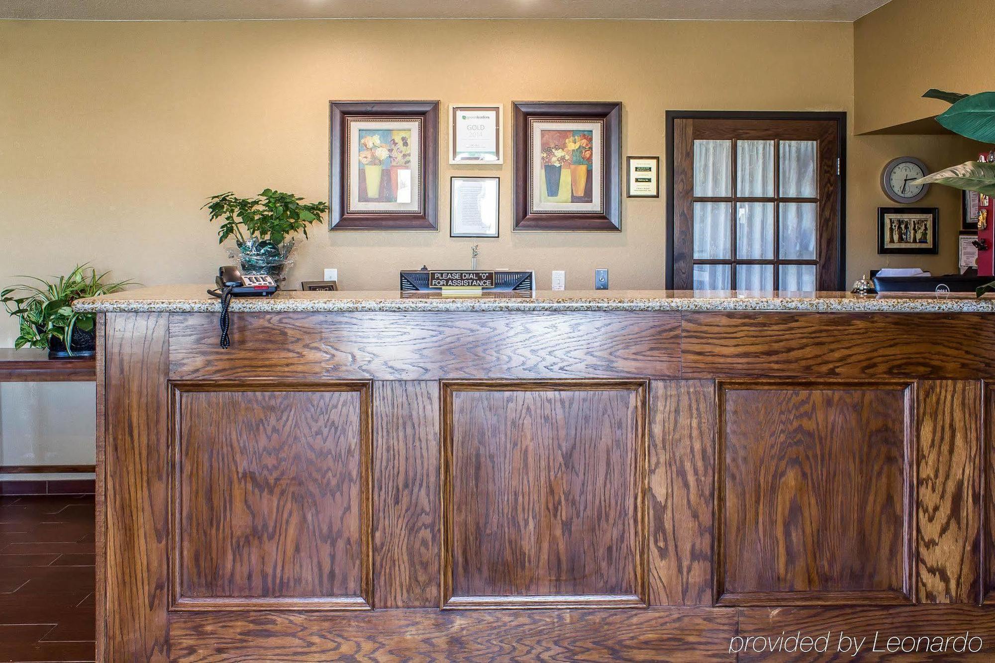 Rodeway Inn & Suites Near Okoboji Lake Milford Екстер'єр фото